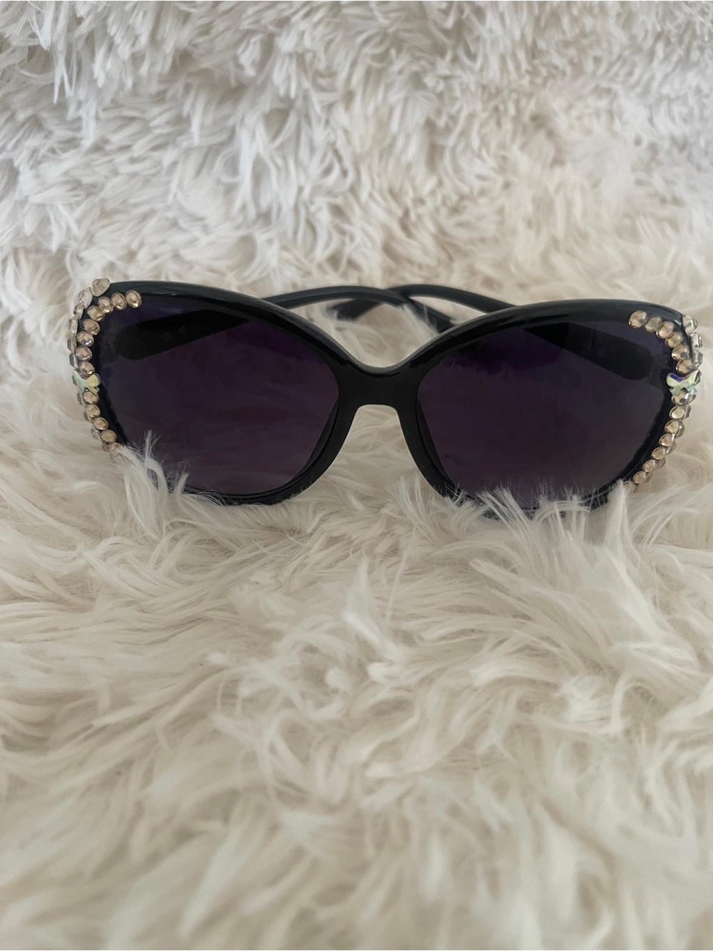 Crystal-Embellished Black Cat Eye Sunglasses - Black